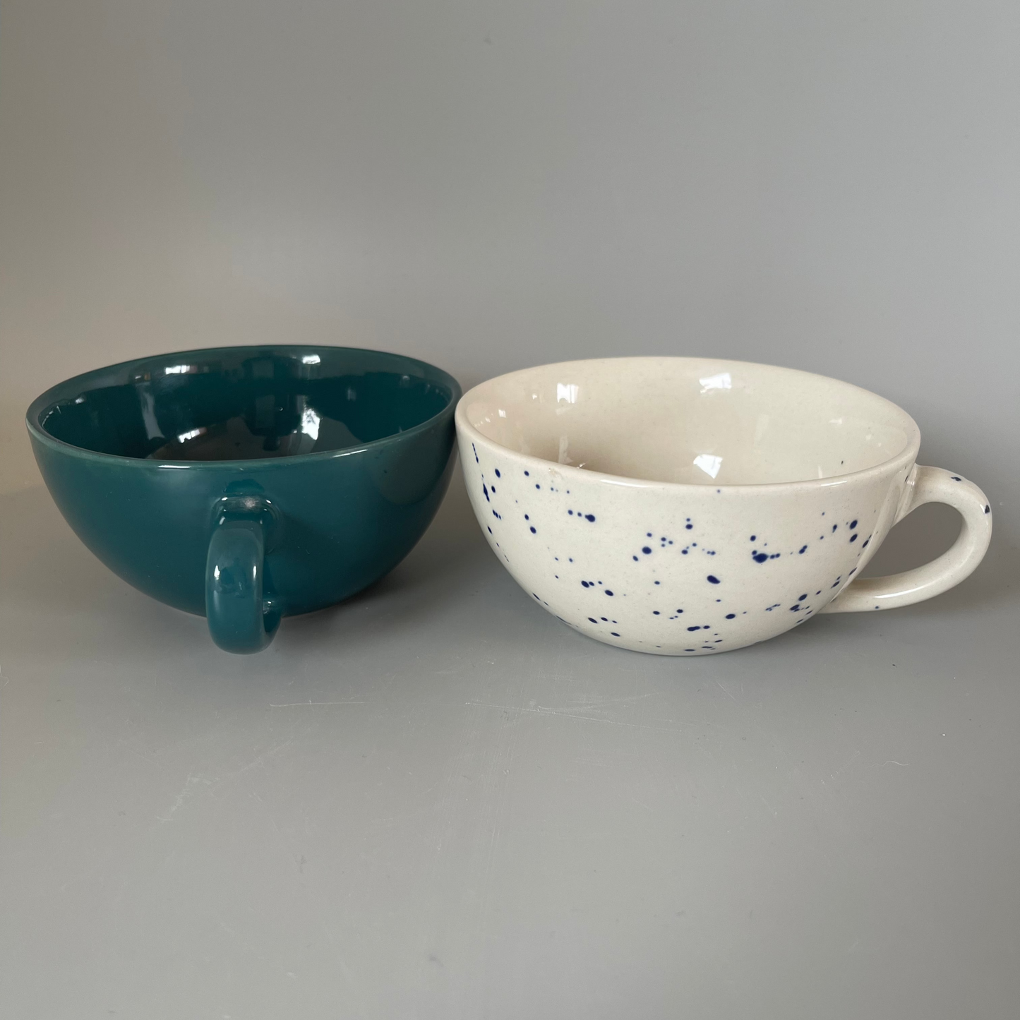 Dual use cups in green and white for soups, dessert or hot cuppa coffee or chai