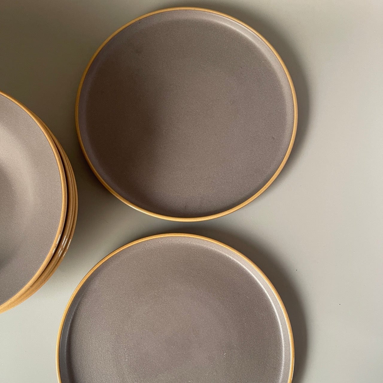 Set of 2 grey ceramic dinner plates and dal bowls with gold rims – elegant dinnerware for everyday and festive dining