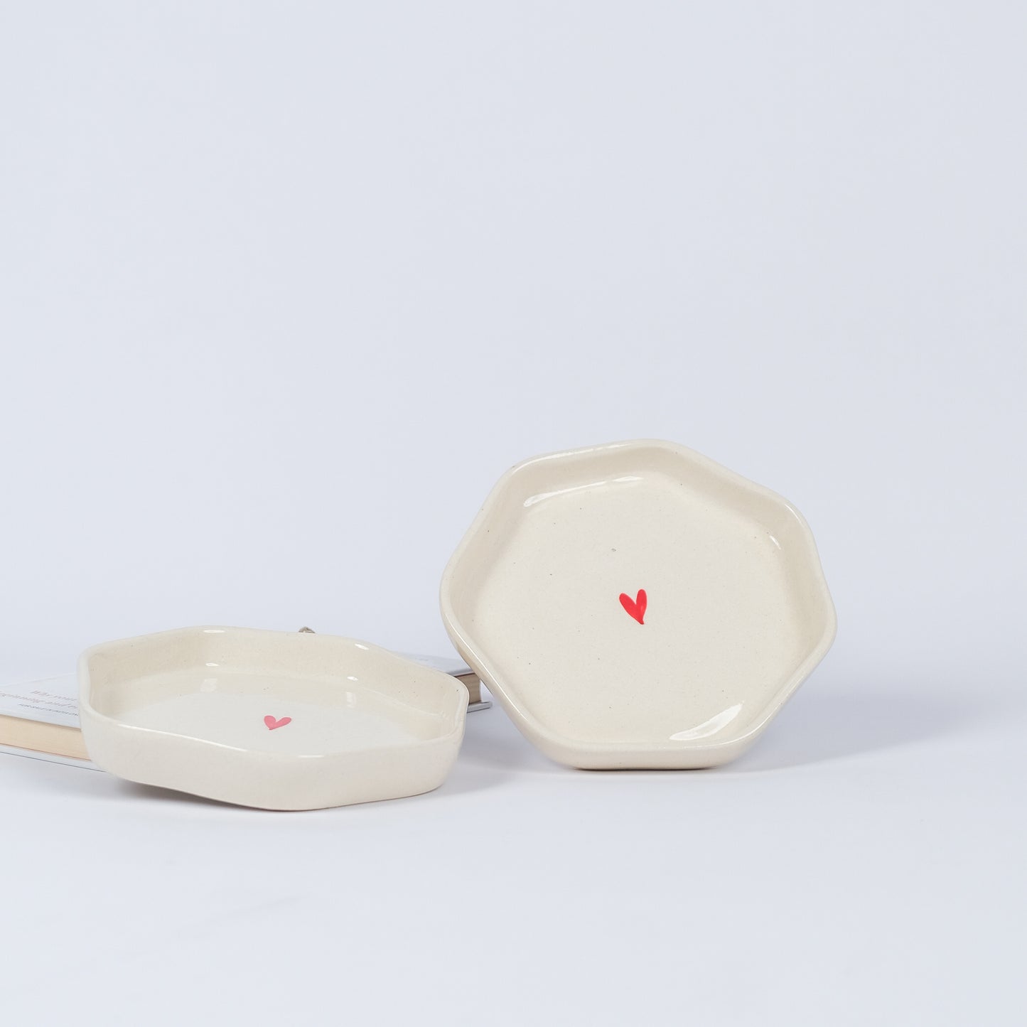 Heart Dot Dessert Plates - 7"