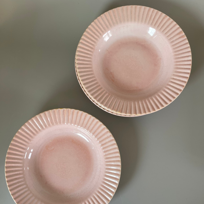 Set of 2 blush ceramic appetiser plates with ribbed rims – modern textured plates for elegant table settings