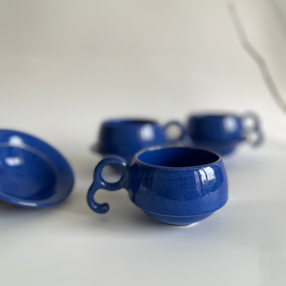 Set of 6 ceramic cups and saucers ideal for tea or coffee