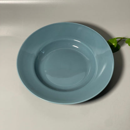 Top view of the perfect pasta plates in Blue