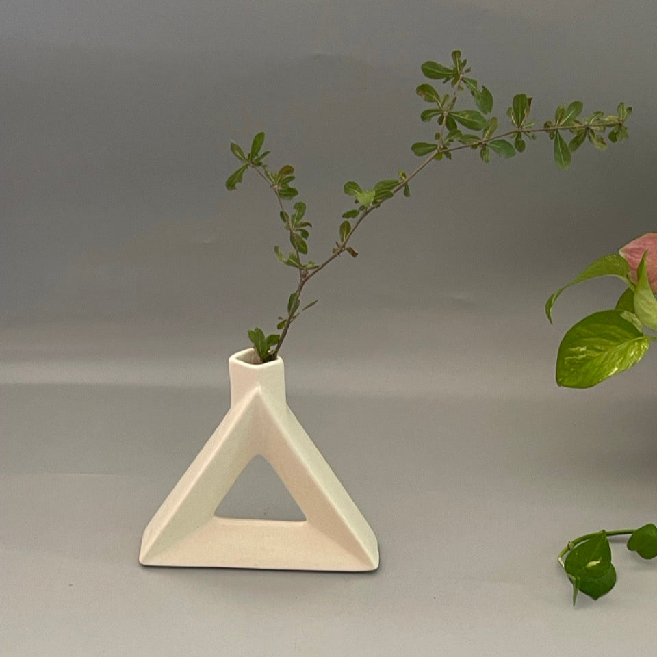 TriEdge Vase – White Ceramic Triangle Vase styled with dried stem